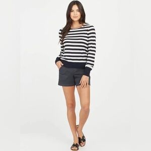 Spanx Stretch Twill Shorts in Heather Blue Grey XS